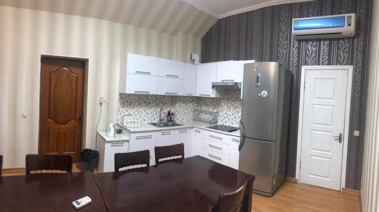Rodem House Hostel บิชเคก ภายนอก รูปภาพ